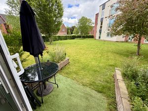 Communal Gardens- click for photo gallery
